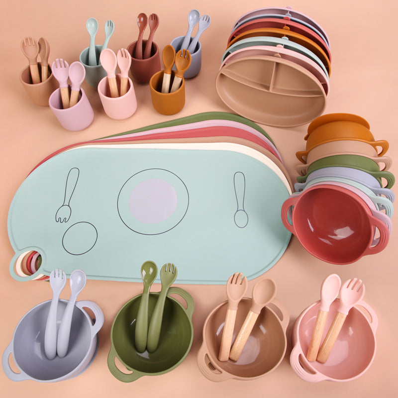 eco-friendly, non-toxic dish set with neck strap